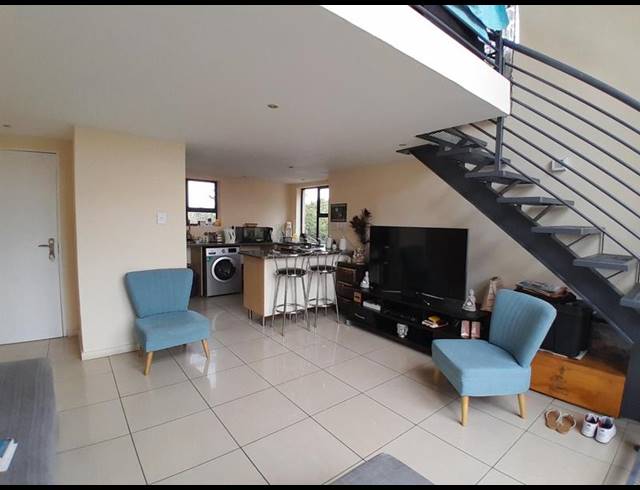 1 BEDROOM APARTMENT FOR SALE IN ROOIHUISKRAAL NORTH